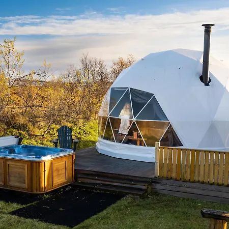 Domes خيمة فخمة ريكيافيك