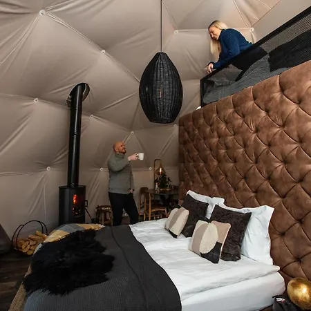 Domes خيمة فخمة 2*