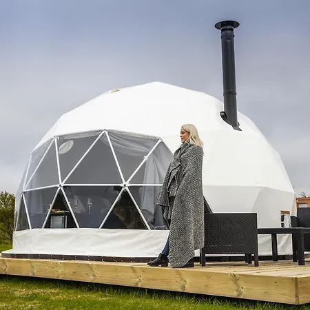 Domes خيمة فخمة