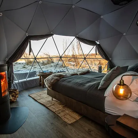 Domes 2* ريكيافيك