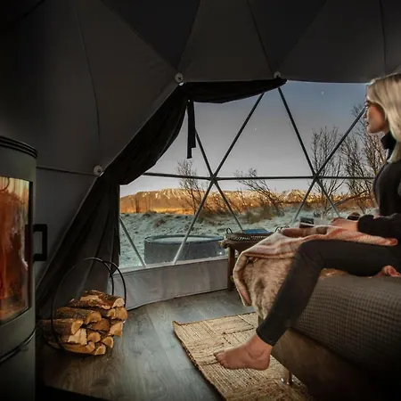 Domes 2* ريكيافيك